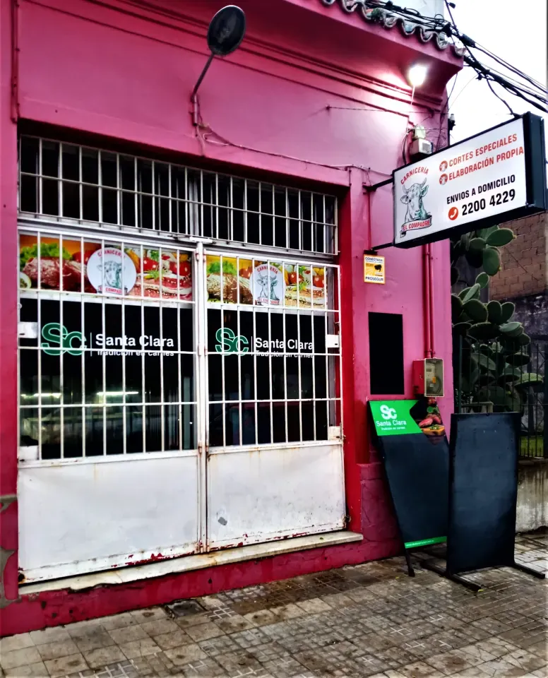 Frente de Carniceria el Compadre en Cufré 2929