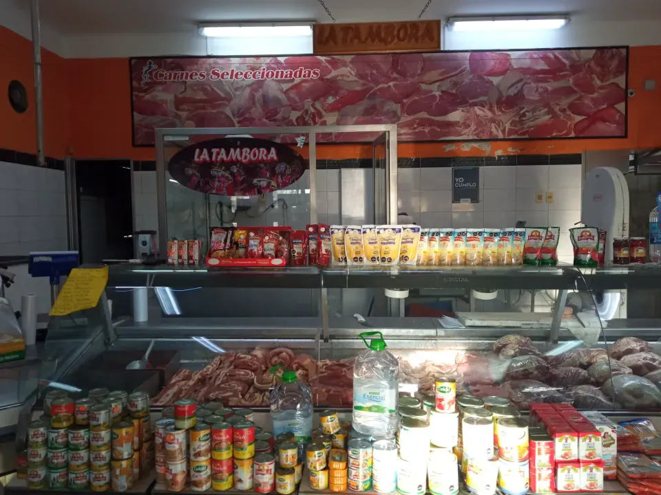 Foto 3 de Carnicería la Tambora