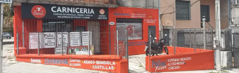 Frente de Mercado de Carnes Ismael en Avenida Burgues 3546